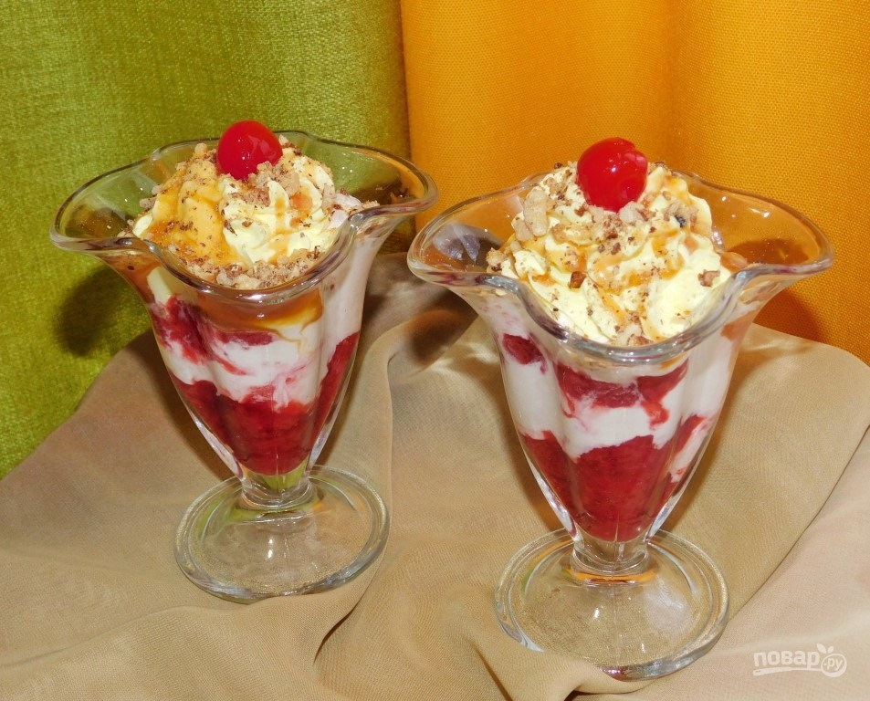 Десерт Sundae