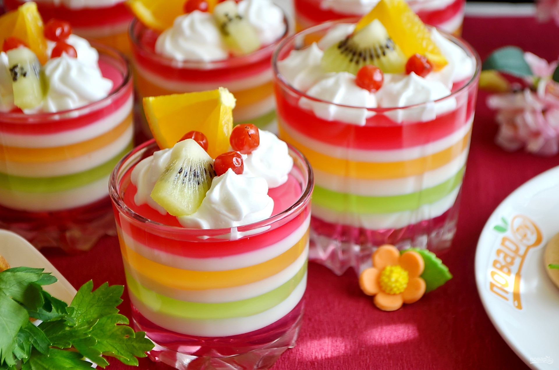 Десерты в стаканчиках рецепты с фото простые и вкусные с фруктами