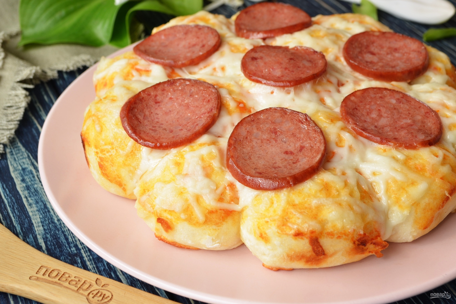 простой рецепт домашней пиццы с колбасой фото 95