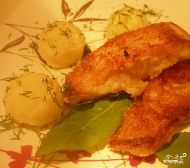 Рыба в кляре на сковороде простой рецепт из трески кусочками с фото
