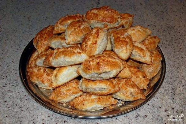 Пирожки с печенью в духовке из дрожжевого теста пошаговый рецепт с фото