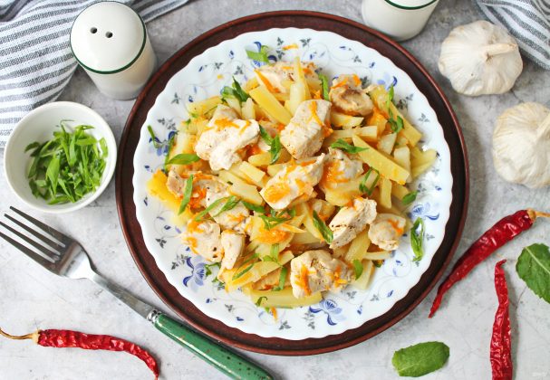 Курица с картошкой в микроволновке
