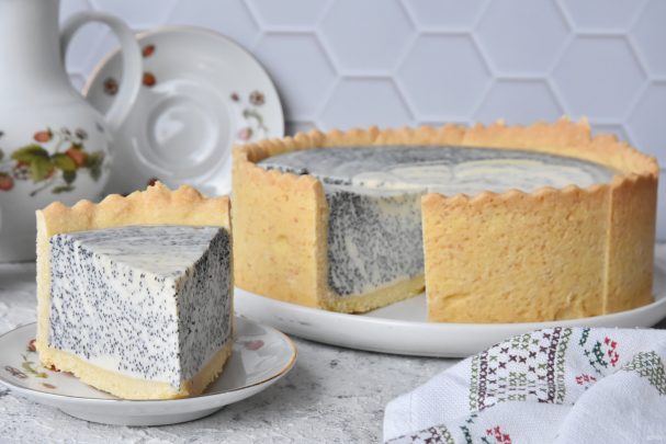 Пирог с творогом и маком