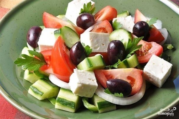 Салат греческий рецепт классический с курицей и помидорами и сухариками рецепт с фото пошагово