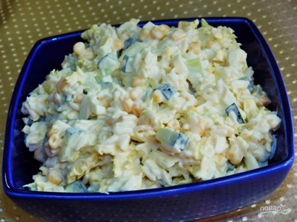 Рисовый салат с кукурузой 
