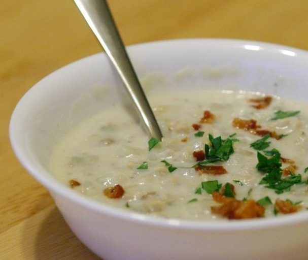 Суп из моллюсков в стиле Новая Англия