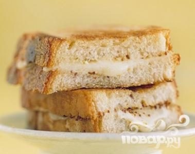 Бутерброды с сыром и зернистой горчицей
