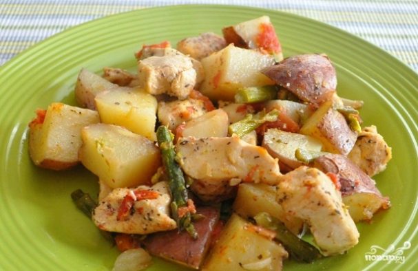 Запечь куриную грудку с овощами в духовке рецепт с фото