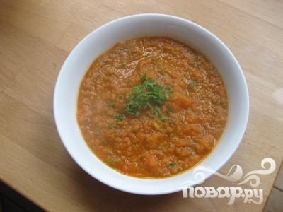 Суп с помидорами, кабачками и луком