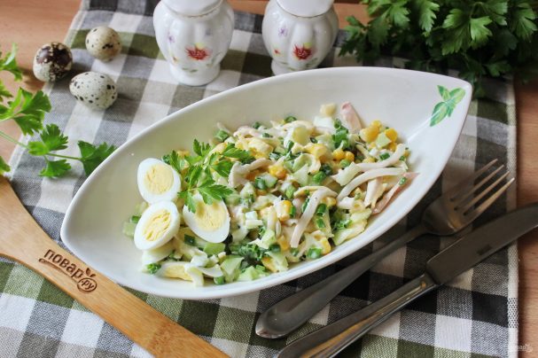 Салат с кальмарами и перепелиными яйцами - пошаговый рецепт с фото на .