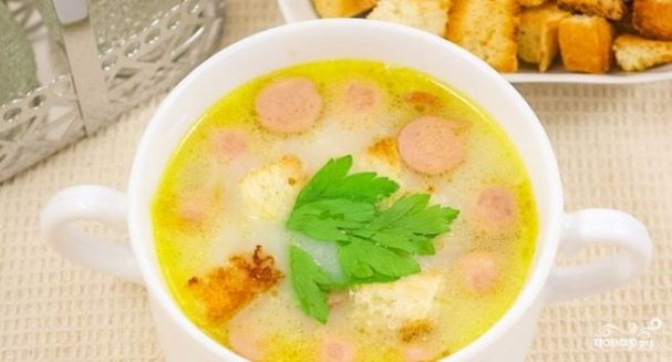 Сырный суп с сосиской