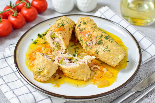 Рулетики из свинины с начинкой