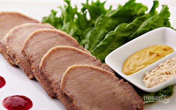 Вареный свиной язык (очень простой рецепт)