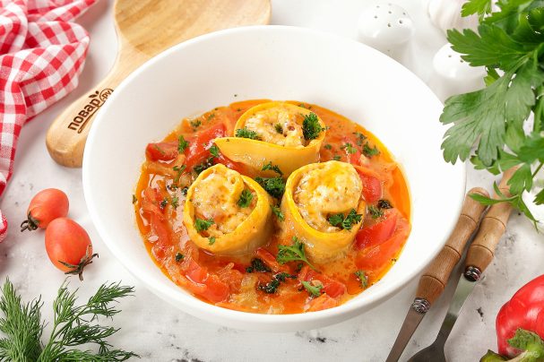 Кабачки с фаршем в мультиварке