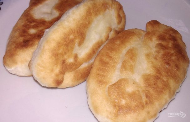 Пирожки на кефире (с картошкой и печенью)