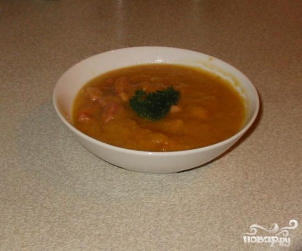 Суп с горохом и окороком