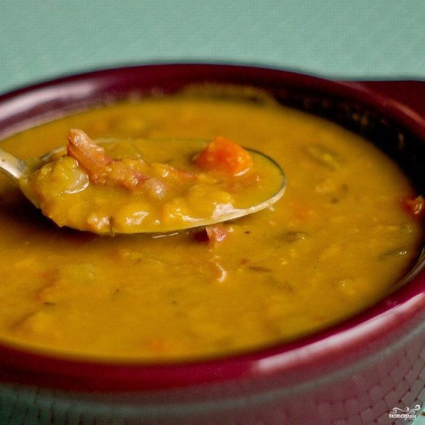 Гороховый суп-пюре с оливками