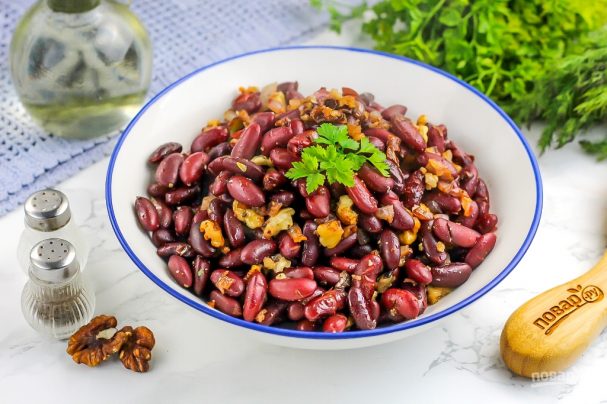 Фасоль с орехами