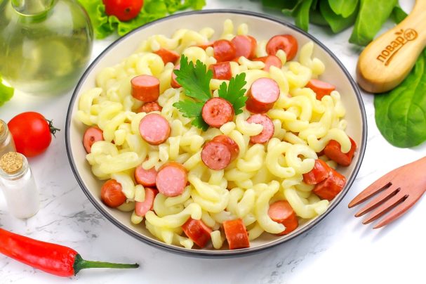 Паста с сосисками