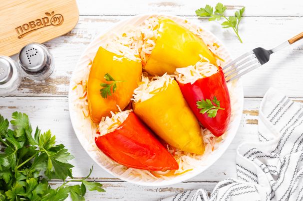 Перец, квашеный с капустой Перец, квашеный с капустой