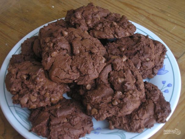 Шоколадное печенье простое