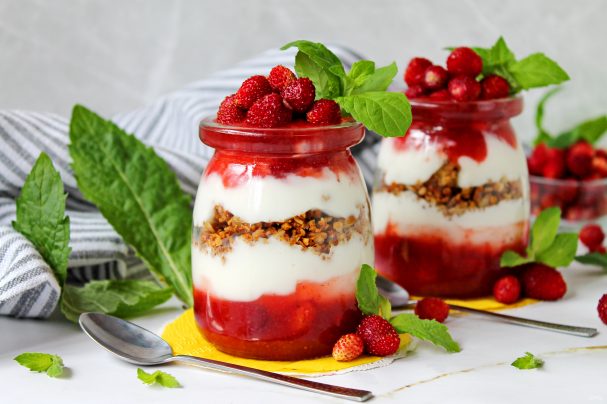 Десерт из земляники