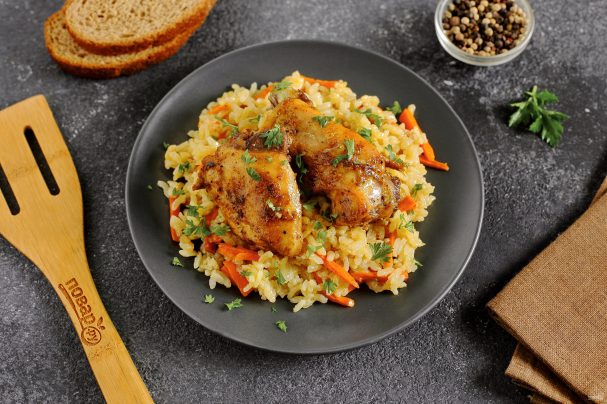 Курица с рисом в рукаве в духовке рецепт с фото пошагово