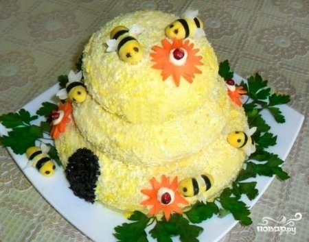 Салат "Пчелиный домик"