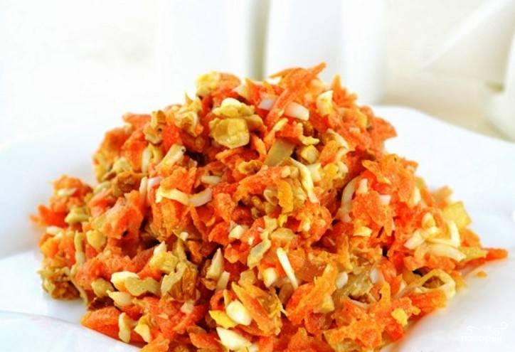 Как приготовить рецепт Салат из вареной моркови и яиц