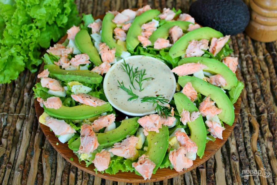 Русский салат со слабосоленым лососем рецепт – Европейская кухня: Салаты. «Еда»