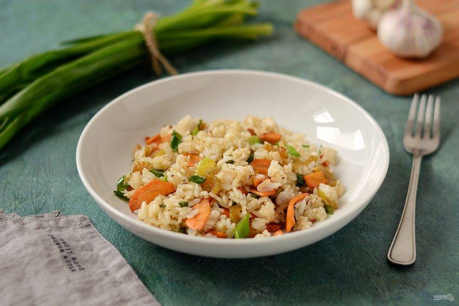 Рис с сельдереем и морковью готов, приятного аппетита!
