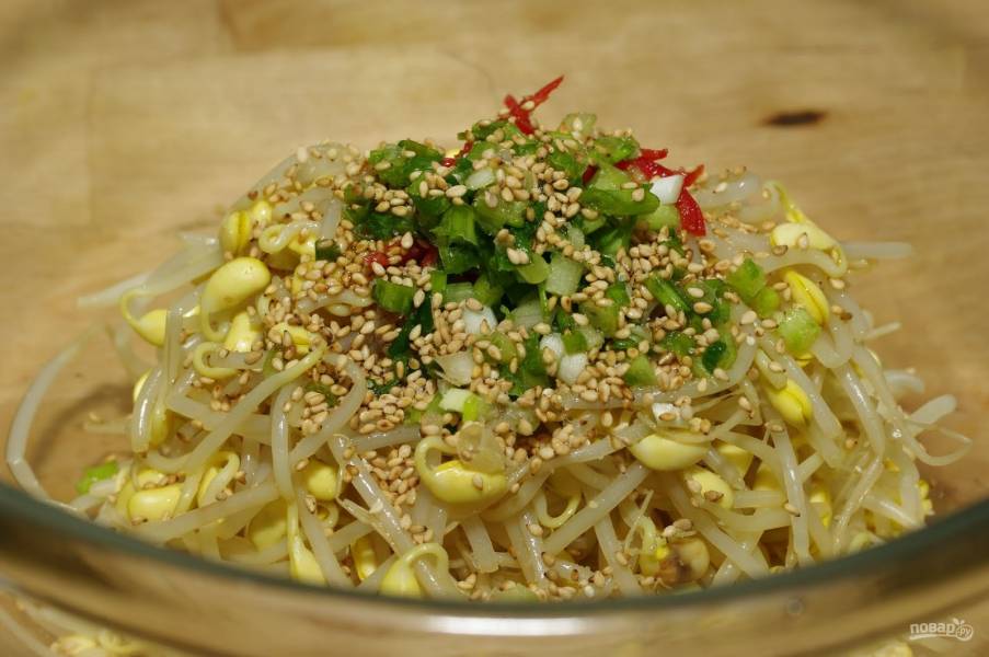Японская кухня: Салат из ростков сои и микрозелени редиса (рецепт с фото)