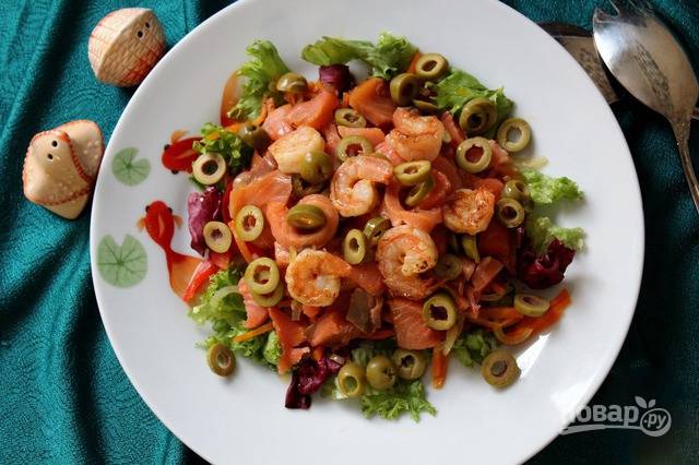 Легкий салат «Креветки в капусте»: пошаговый рецепт приготовления