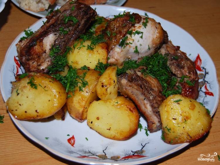 Курица с картошкой и овощами в афганском казане