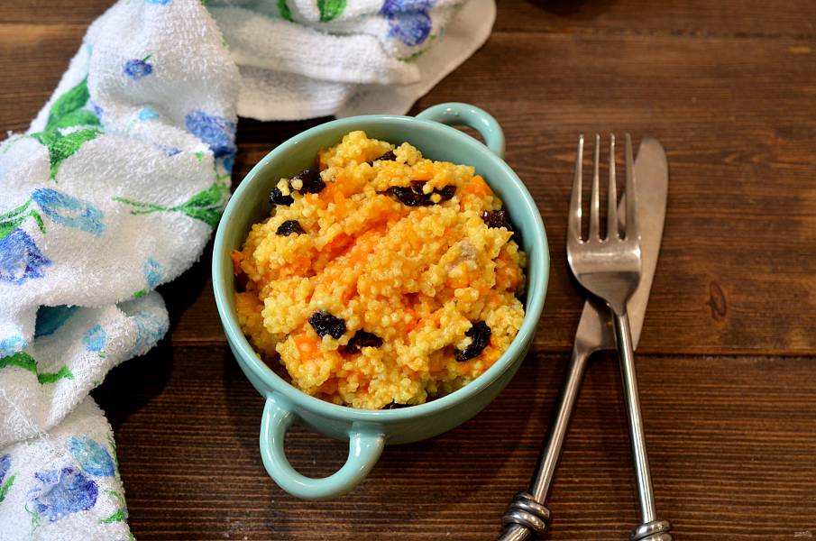 Каша с тыквой и изюмом