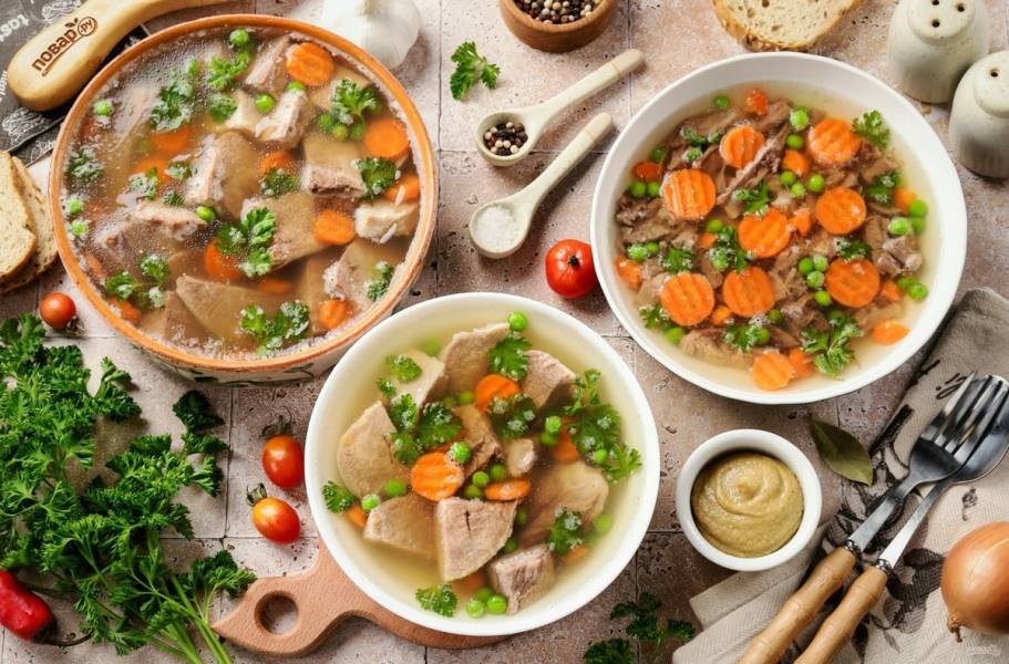 Как приготовить идеальное заливное на Новый год! Варианты из курицы, субпродуктов, рыбы и овощей