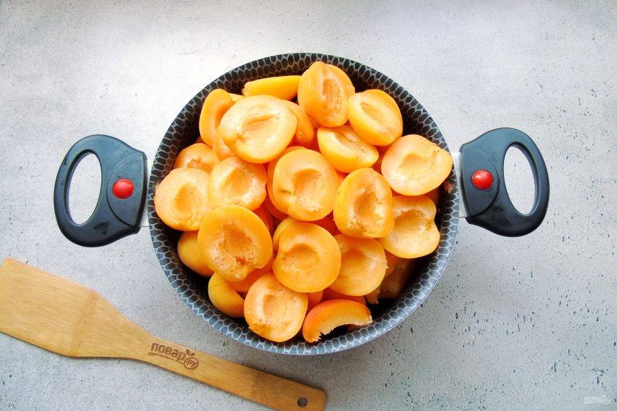 Видео-рецепт варенья из абрикосов дольками