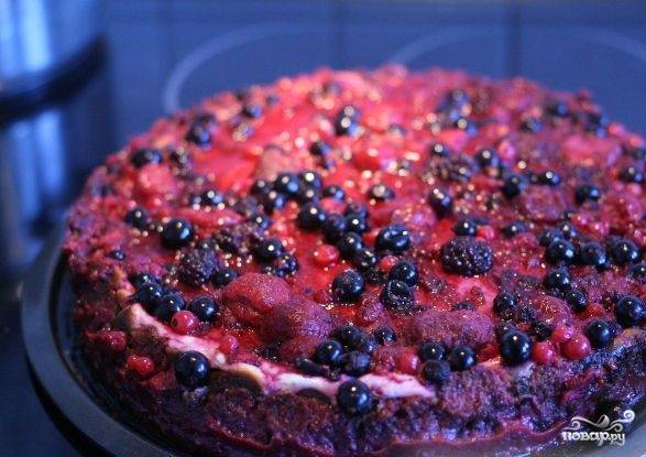 Рецепт сливочно-творожного торта с клубникой