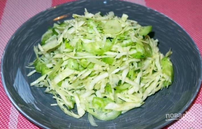 Салат из огурцов и капусты на зиму — рецепт с фото пошагово