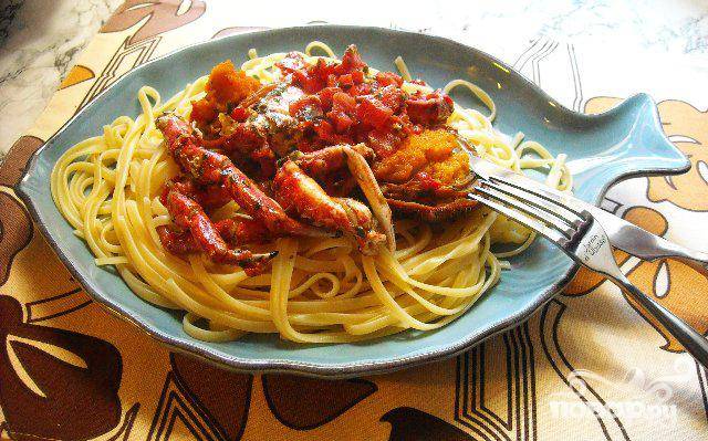 Домашняя паста в сливочном соусе с крабом и красной икрой – пошаговый рецепт приготовления с фото