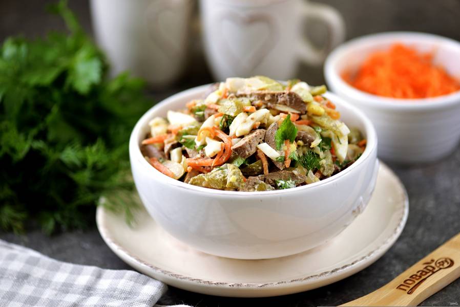 Салат из печени с морковью по-корейски и маринованным луком рецепт пошаговый с фото - пластиковыеокнавтольятти.рф