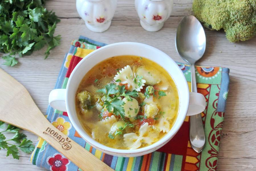 Крем-суп из брокколи и цветной капусты на кокосовых сливках