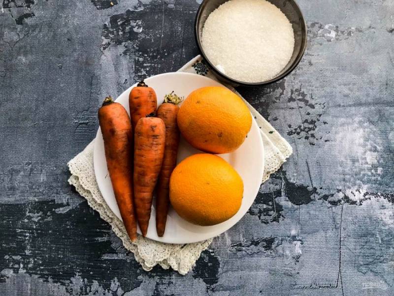 Подготовьте все необходимые ингредиенты для приготовления варенья из апельсинов и моркови. 