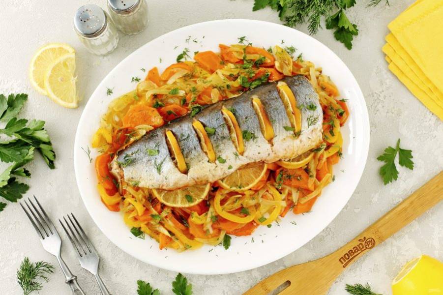 🐠 Филе рыбы под шубой «по-монастырски» в духовке с овощами. Вкусный рецепт и приготовить просто!