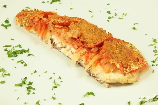 Запеченная рыба в томатном соусе - пошаговый рецепт с фото на luchistii-sudak.ru