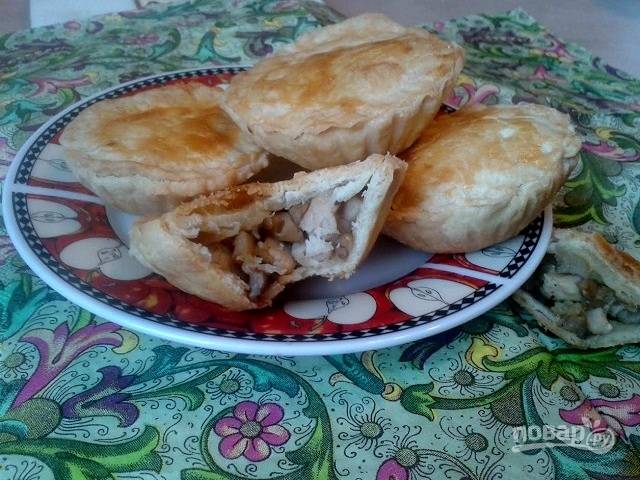 Закрытые тарталетки с курицей и грибами - пошаговый рецепт с фото на  Повар.ру