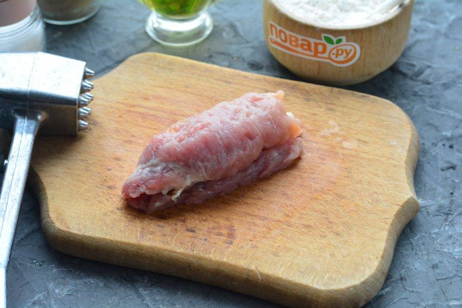 Мясные пальчики из свинины с сыром