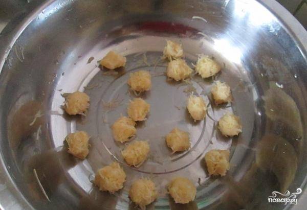 Картофельные треугольники с сыром моцарелла на сковороде