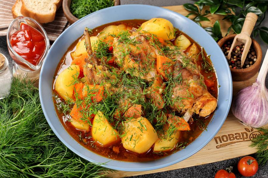 Кролик с картошкой и сметаной в духовке — рецепт с фото пошагово