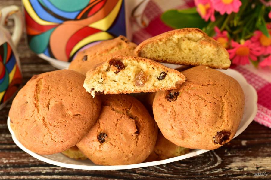 Как приготовить рецепт Печенье с шоколадом, орехами и изюмом